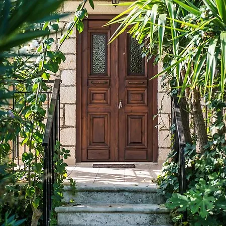 Pounente - 300m From The Beach, By Zantewize *